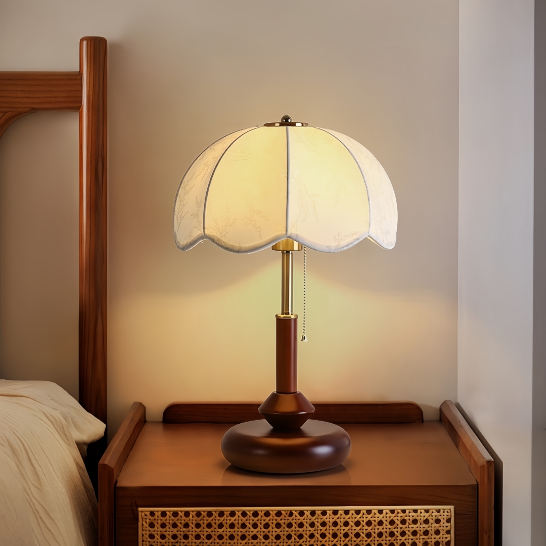 Decor Lighting Table Lamps - Vintage Scalloped Dome Table Lamp for