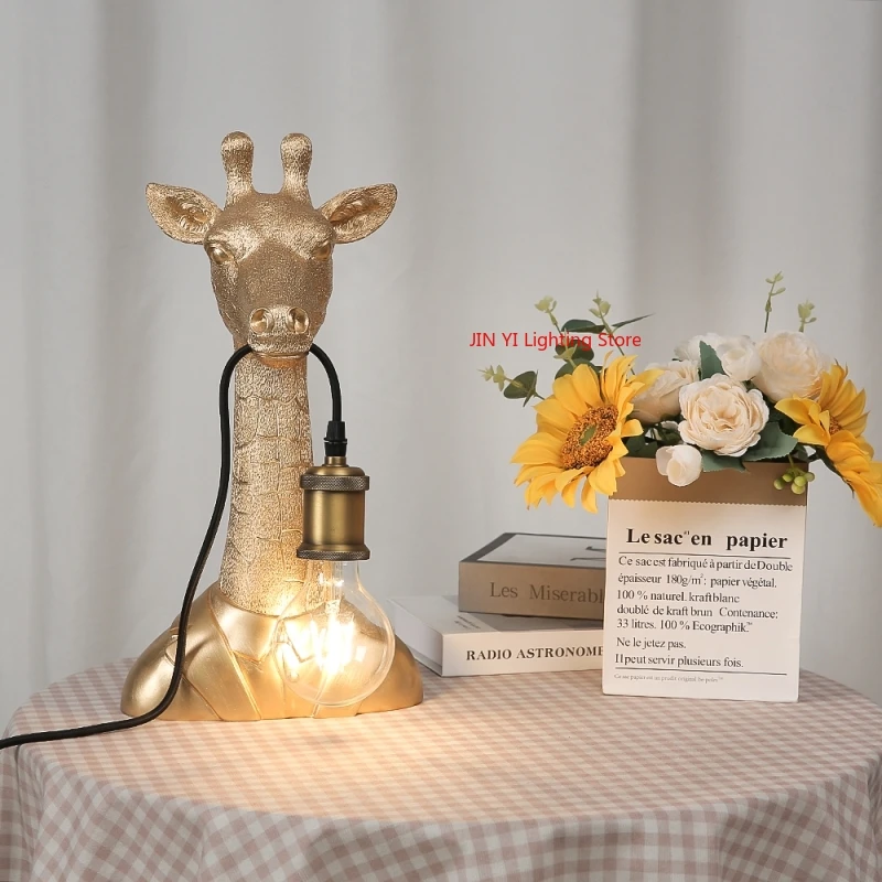 Golden Hot Sales Resin Giraffe - đánh giá và giá Decor Lighting Sales