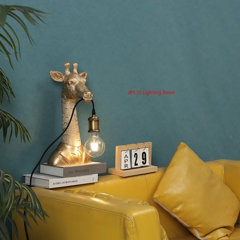 Golden Hot Sales Resin Giraffe - đánh giá và giá Decor Lighting Sales
