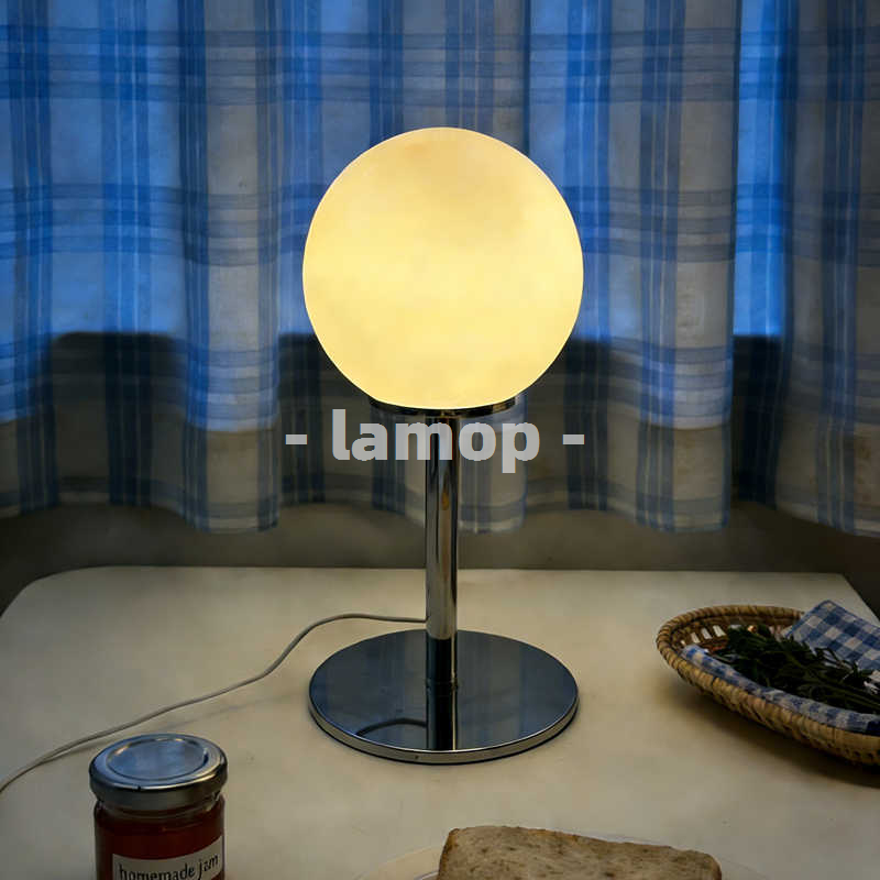 Milky White Solid Globe Chrome - đánh giá và giá Decor Lighting Table Lamps